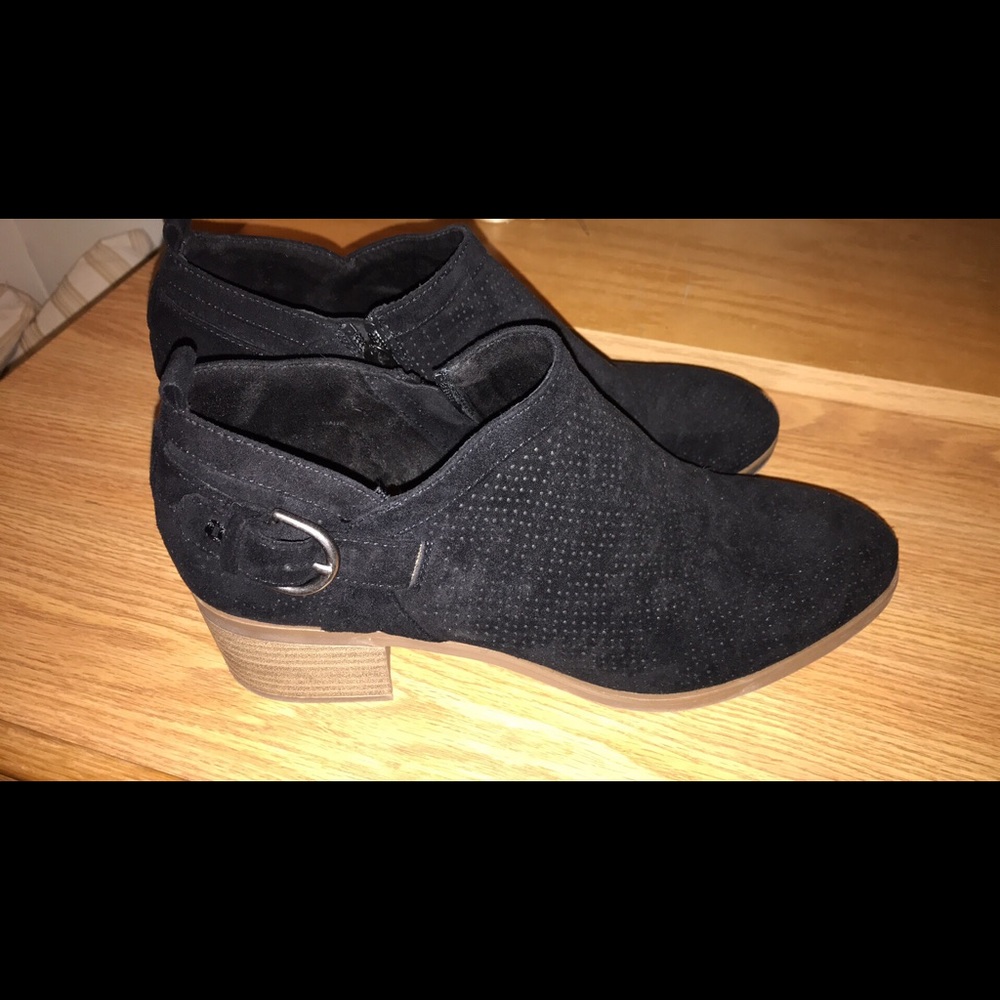 Black booties size 10 like new